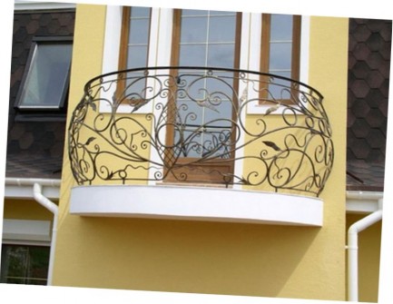 кованые балконы фото