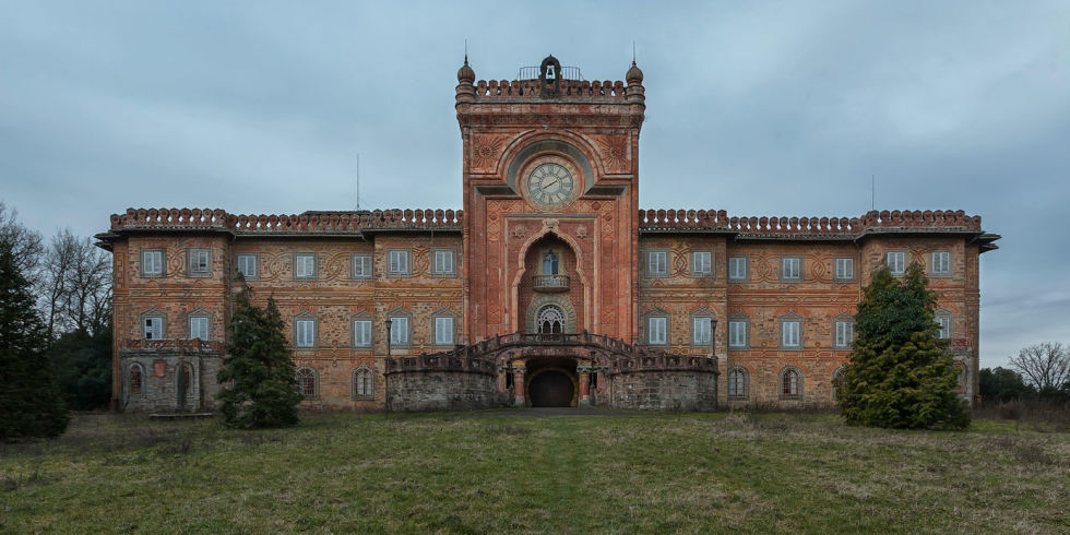 Замок Саммеццано Тоскана фото