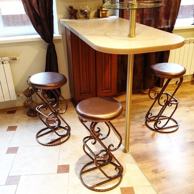 барные стулья для кухни фото
