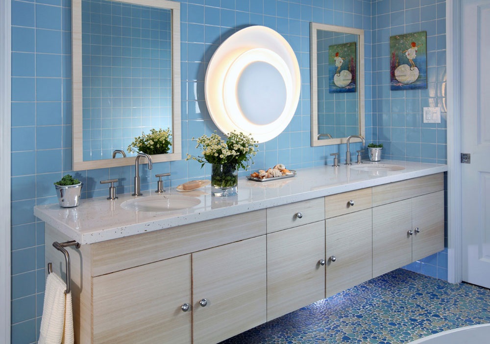 ванная комната в голубых тонах картиник